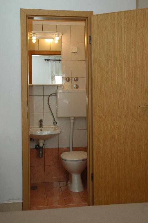 Apartments Jurina Krk Town Rom bilde